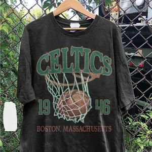 Boston Basketball Vintage Shirt Celtics 90S Basketball Unisex T-Shirt